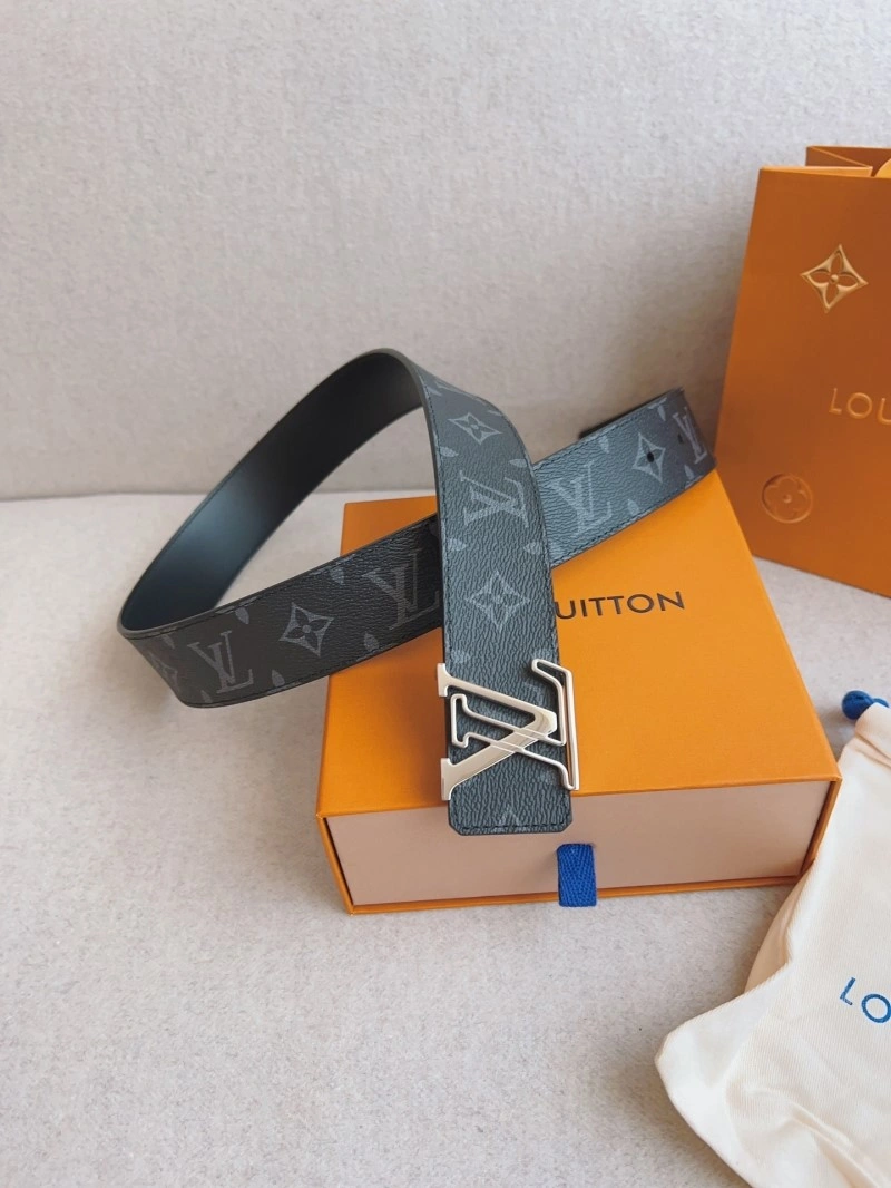 Cozy Louis Vuitton Belts 298080