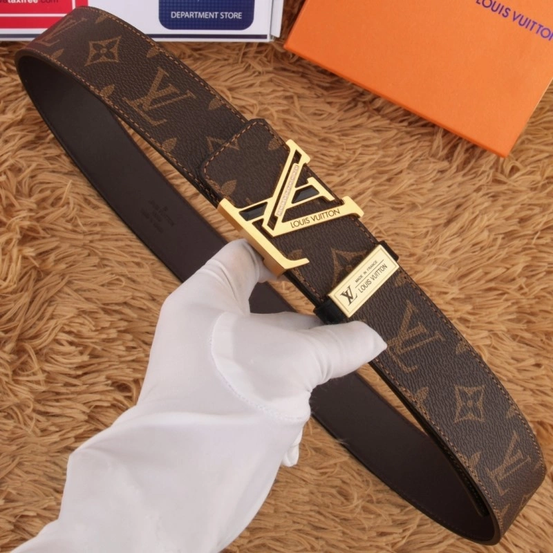 Compact Louis Vuitton Belts 298037