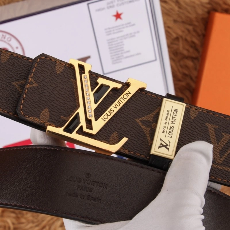 Compact Louis Vuitton Belts 298037