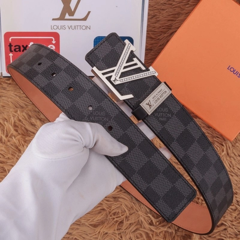 Louis Vuitton Belts Compact 298057