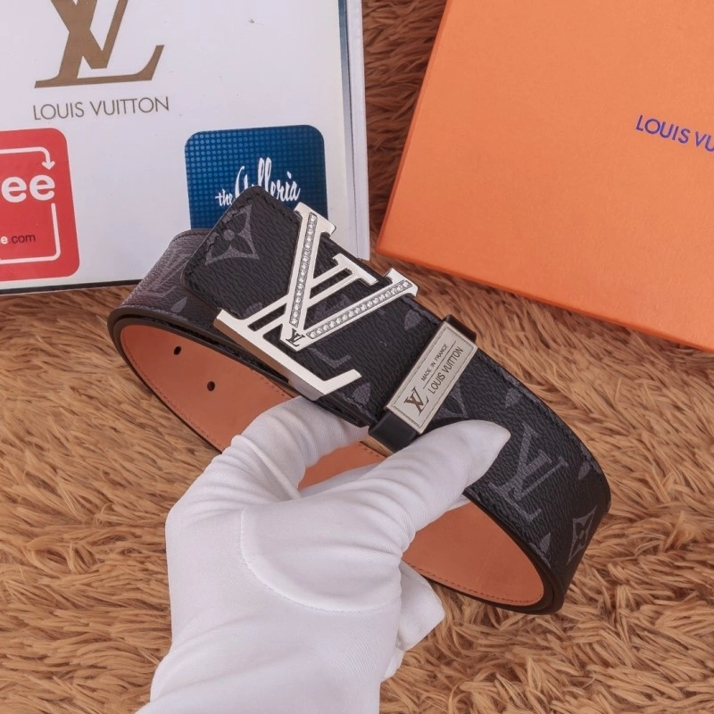 Practical Louis Vuitton Belts 298039