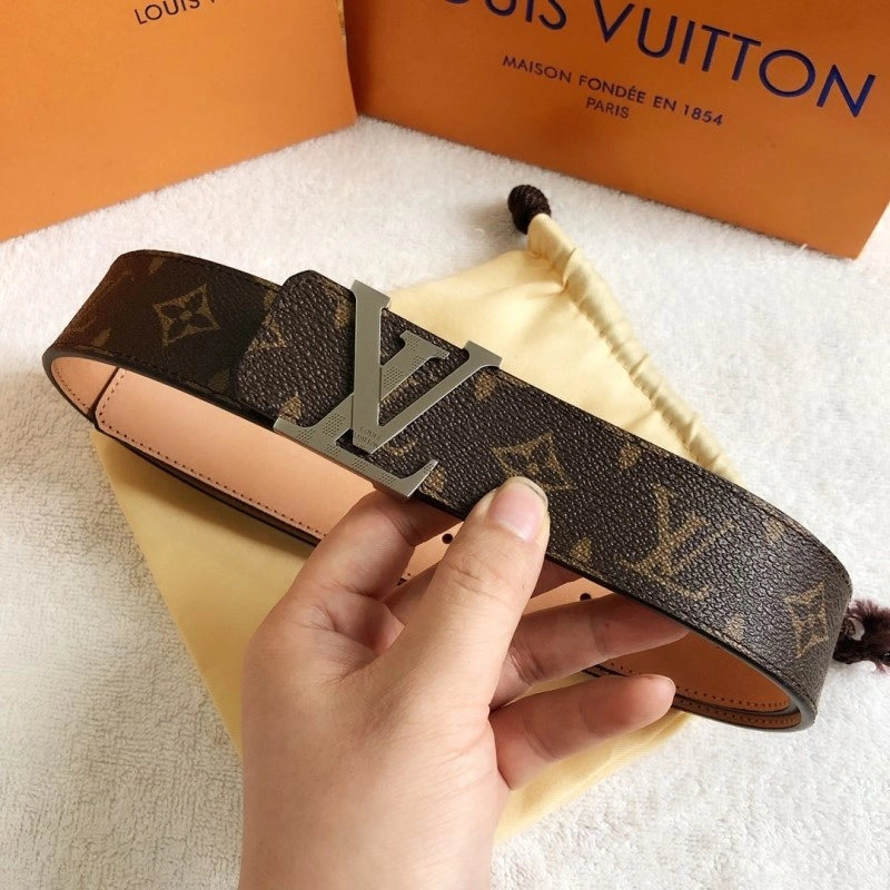 MultiPurpose Louis Vuitton Belts 298045