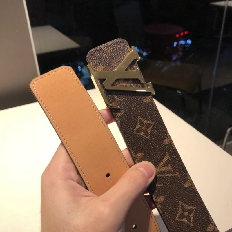 Louis Vuitton Belts Breathable 298001
