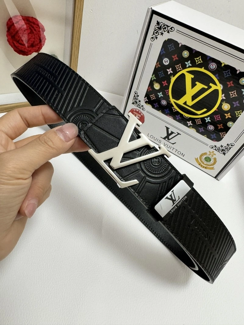Fashionable Louis Vuitton Belts 297978