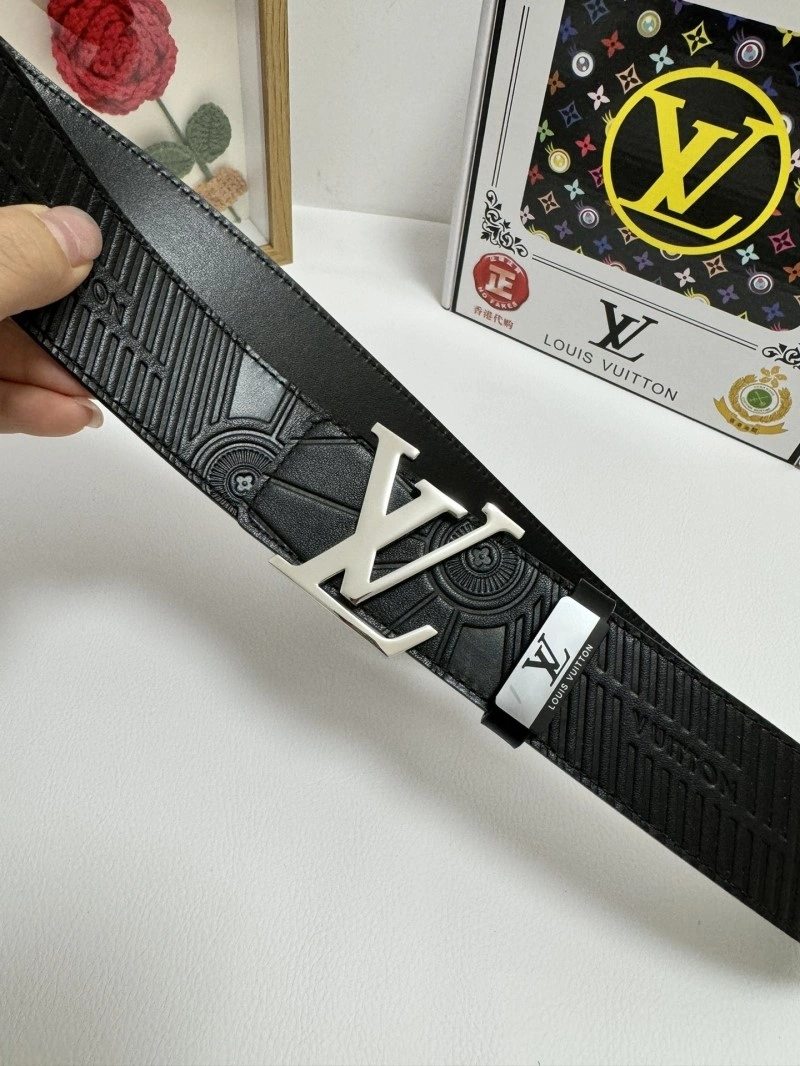 Fashionable Louis Vuitton Belts 297978