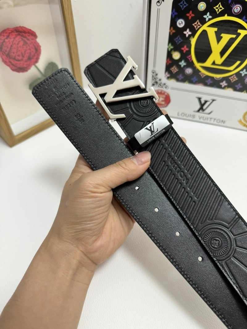 Fashionable Louis Vuitton Belts 297978
