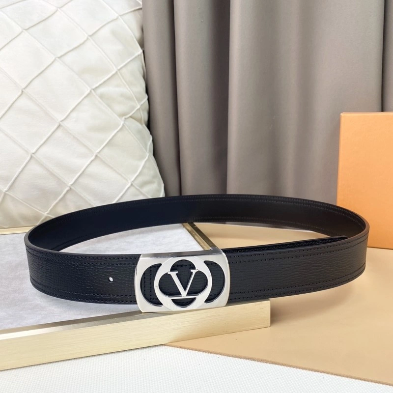 UrbanChic Louis Vuitton Belts 297958