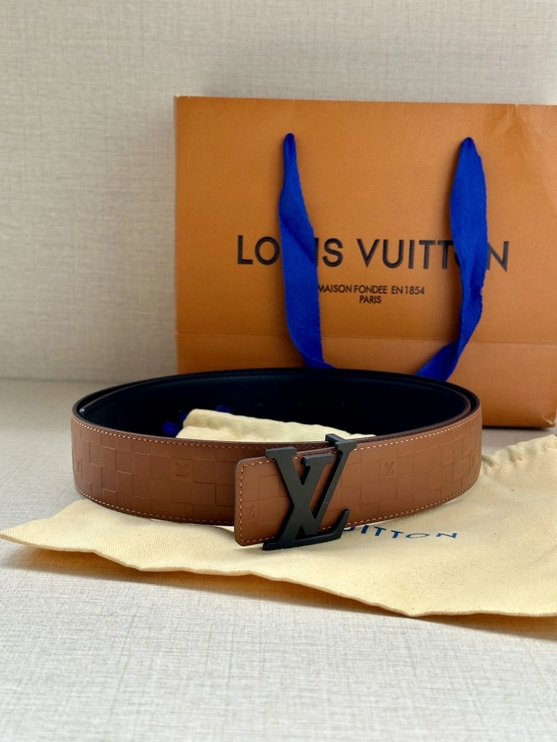 Colorful Louis Vuitton Belts 297943