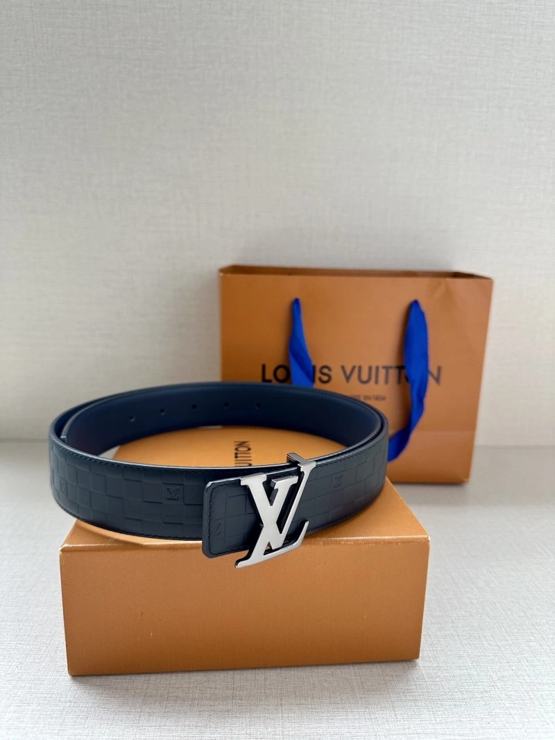 Compact Louis Vuitton Belts 297937