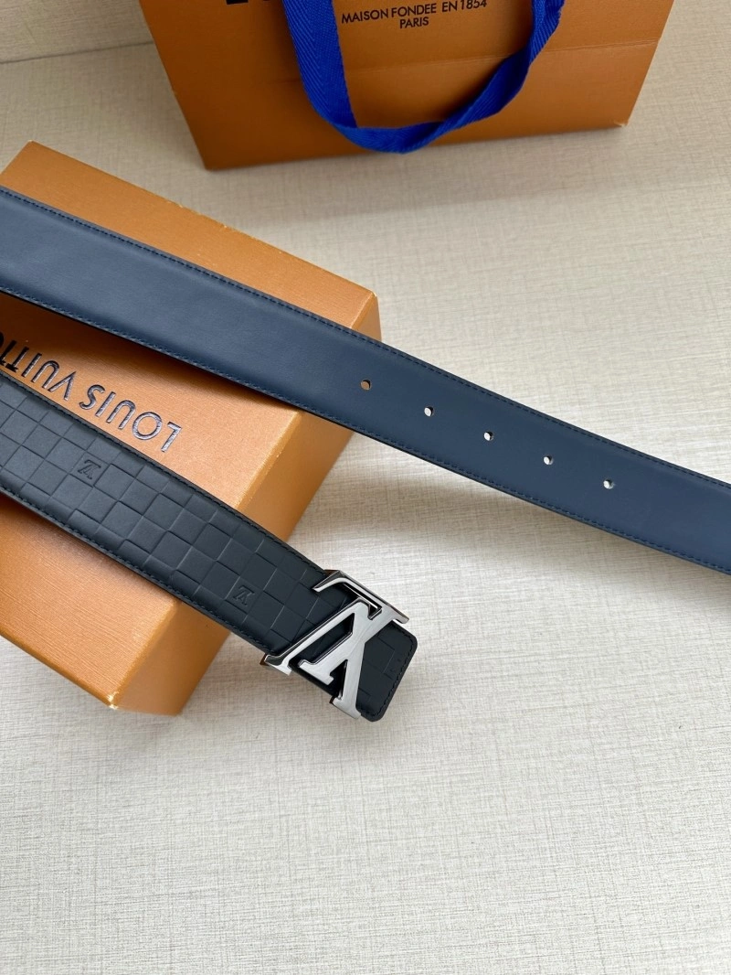 Compact Louis Vuitton Belts 297937