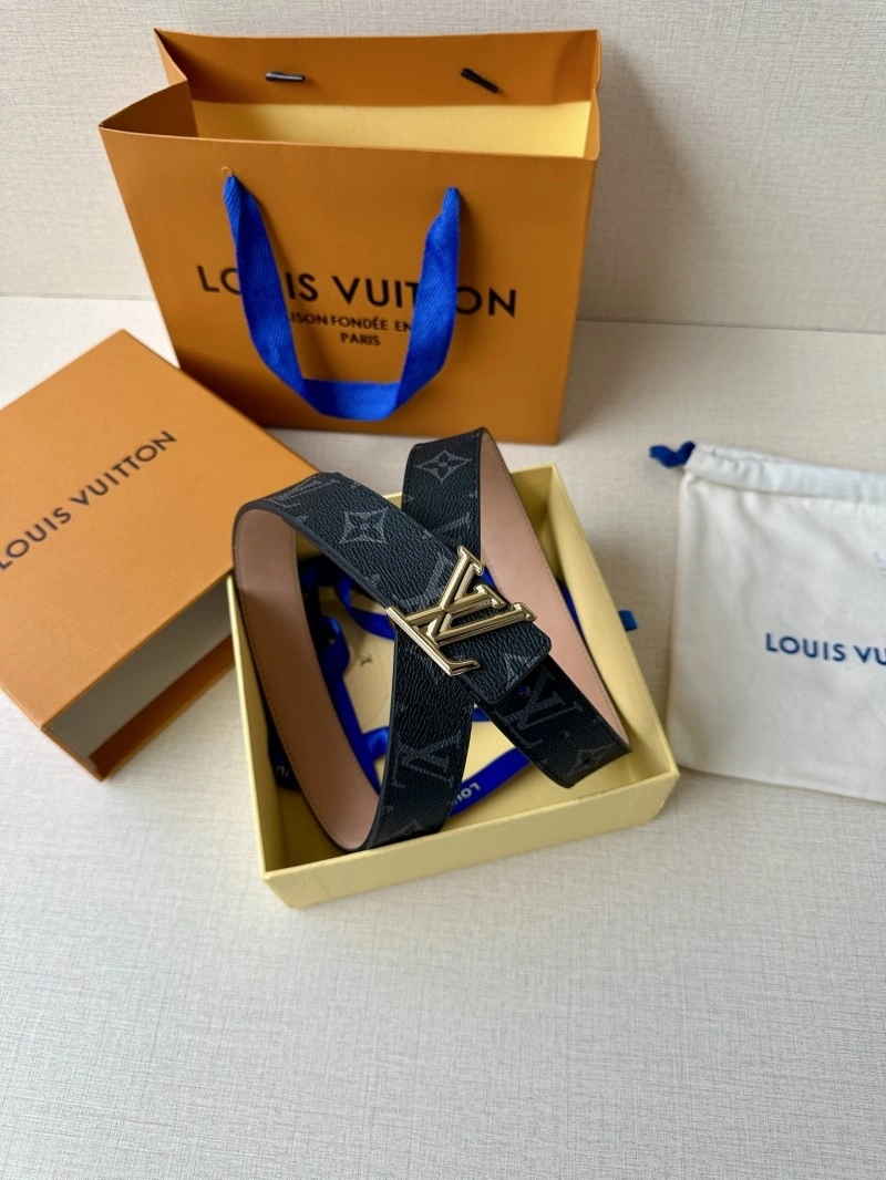Vibrant Louis Vuitton Belts 297929