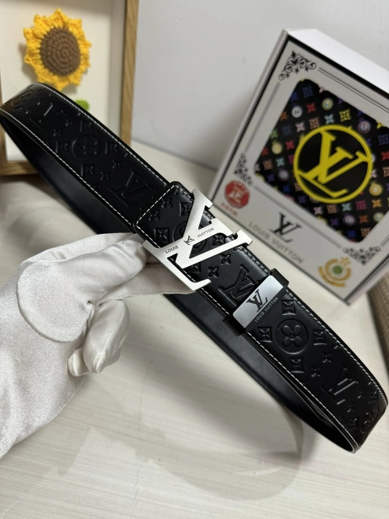 Compact Louis Vuitton Belts 297922