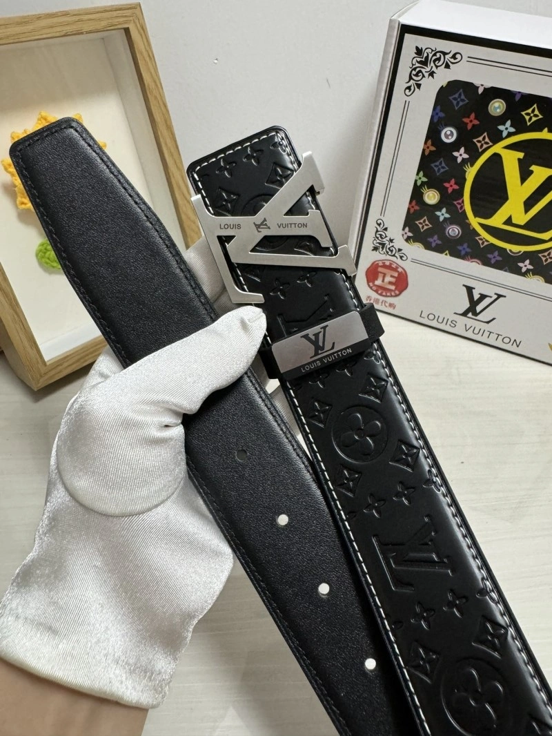 Compact Louis Vuitton Belts 297922