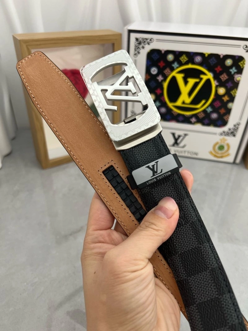 WellDesigned Louis Vuitton Belts 297908