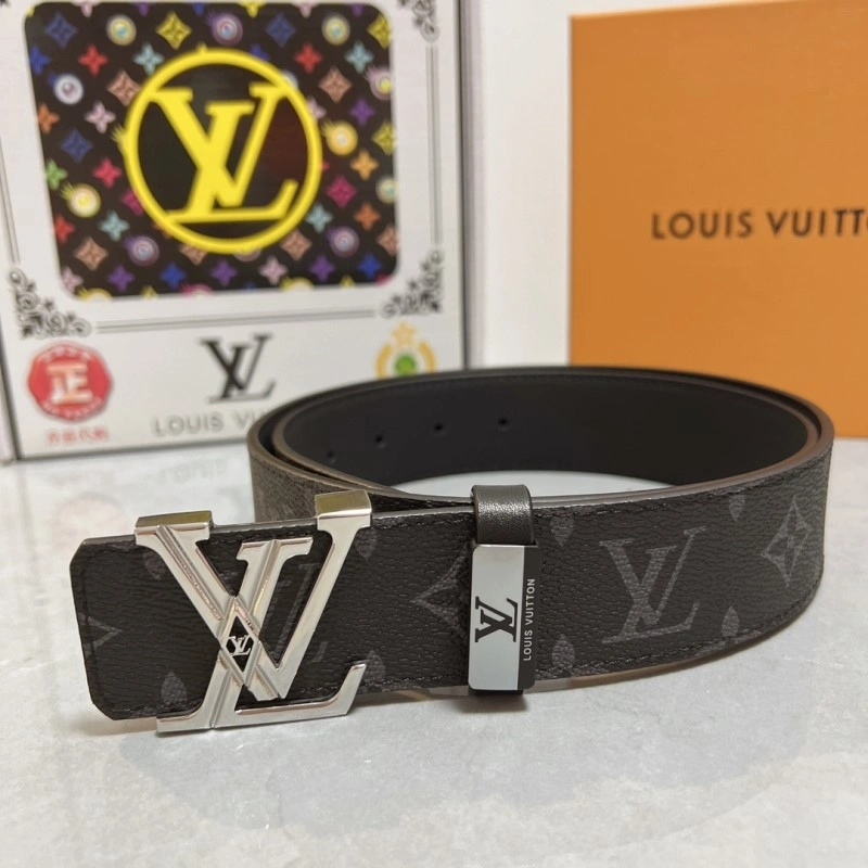 WellDesigned Louis Vuitton Belts 297906