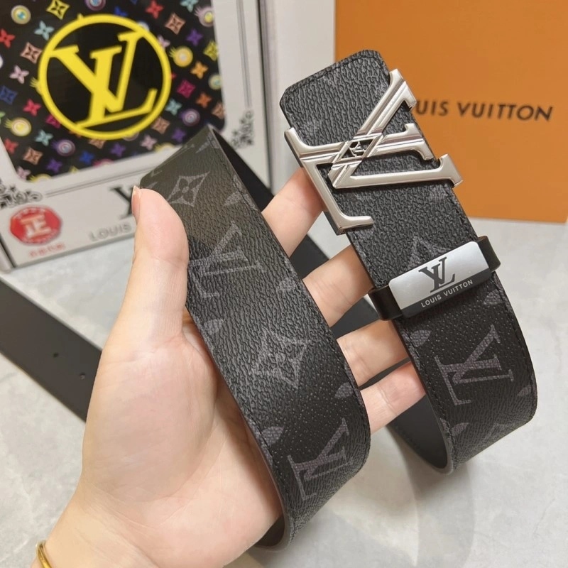 WellDesigned Louis Vuitton Belts 297906
