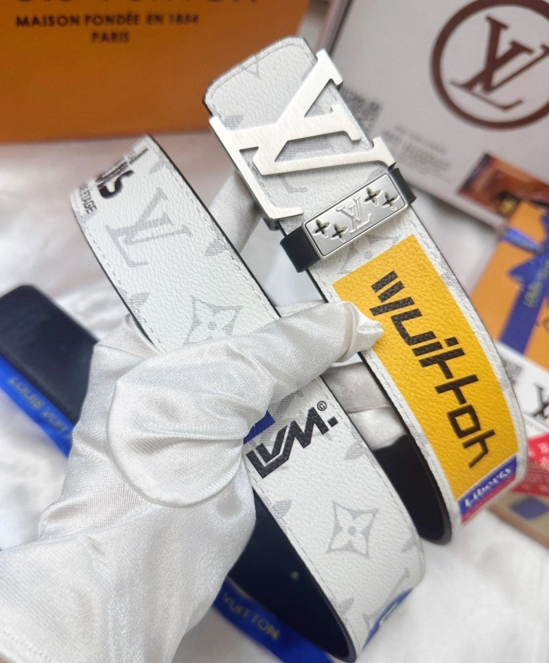Louis Vuitton Belts EyeCatching 297895