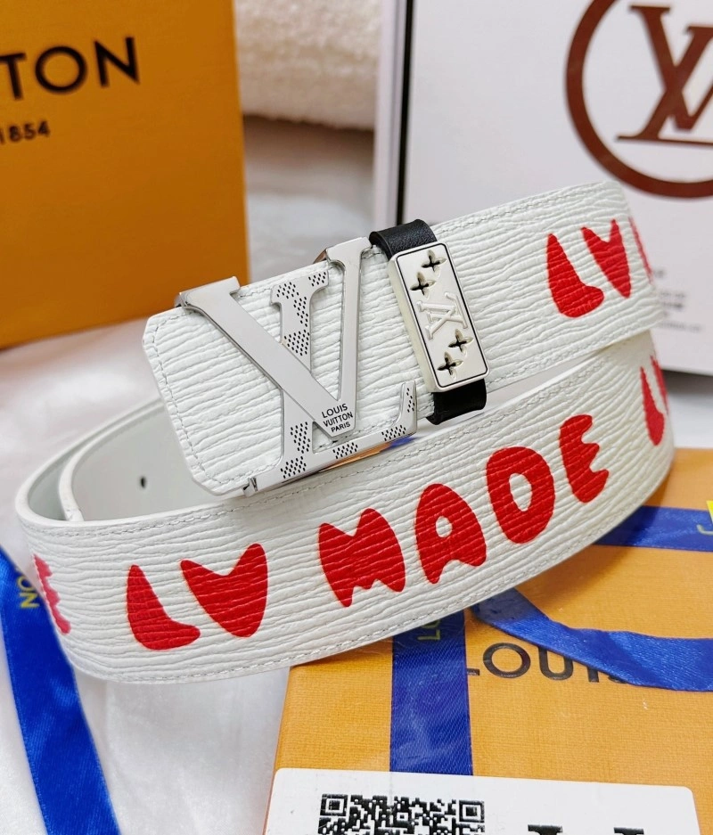 Louis Vuitton Belts Durable 297861