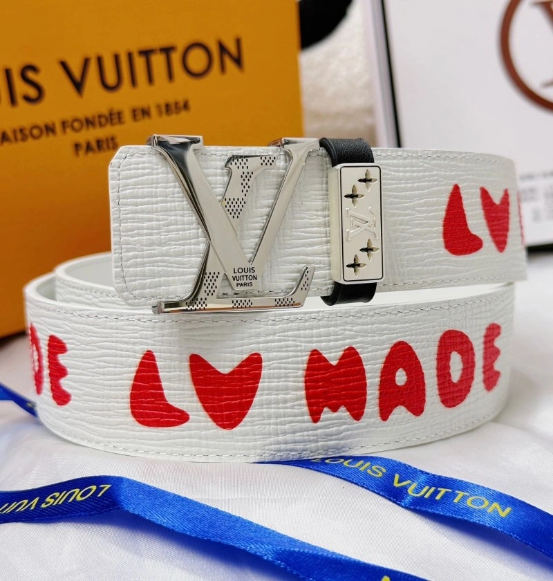 Louis Vuitton Belts Durable 297861