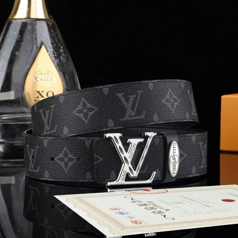Louis Vuitton Belts Functional 297878
