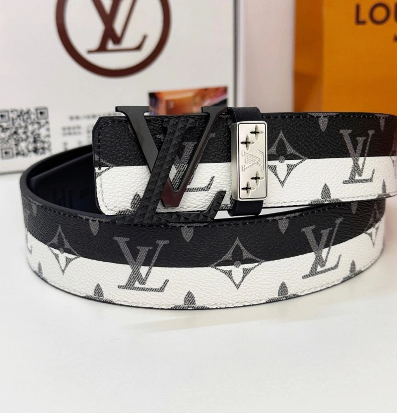 WellDesigned Louis Vuitton Belts 297841