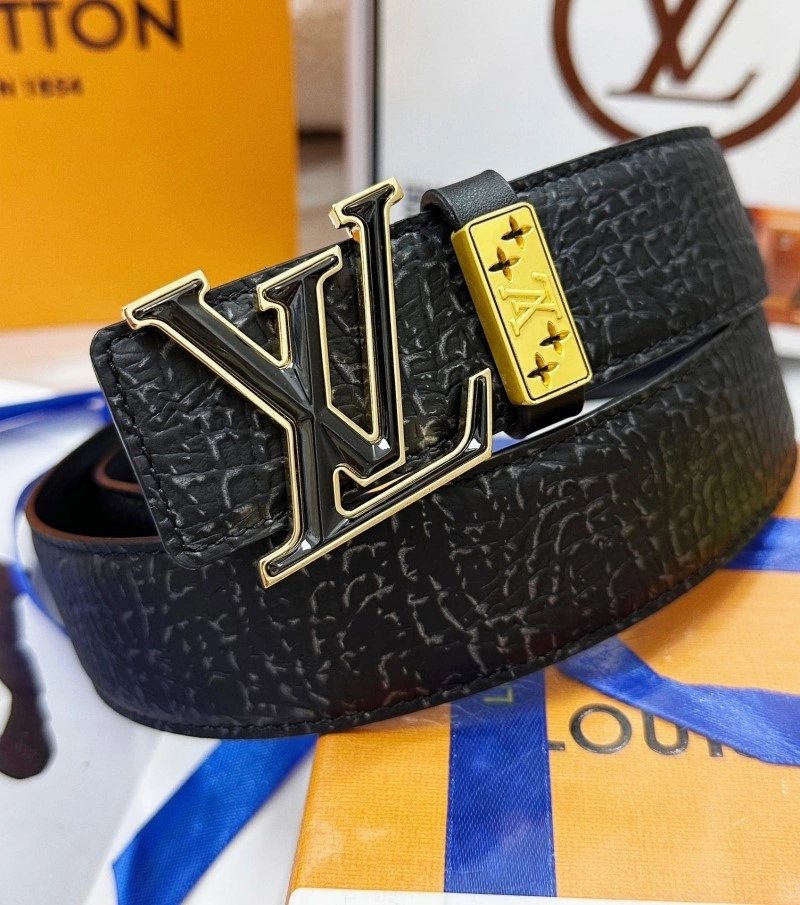 Louis Vuitton Belts Trendsetting 297832