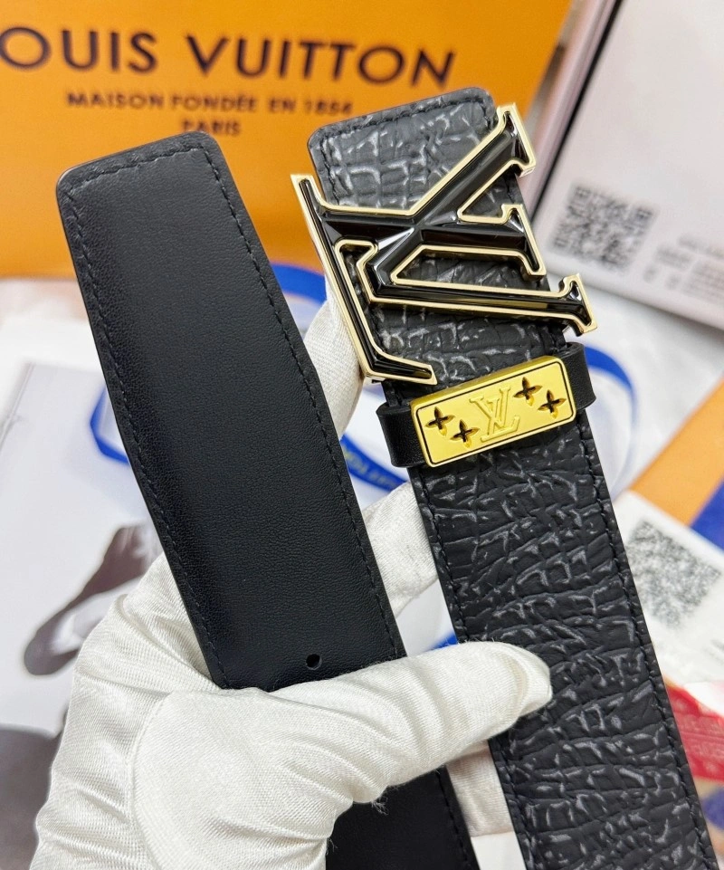 Louis Vuitton Belts Trendsetting 297832