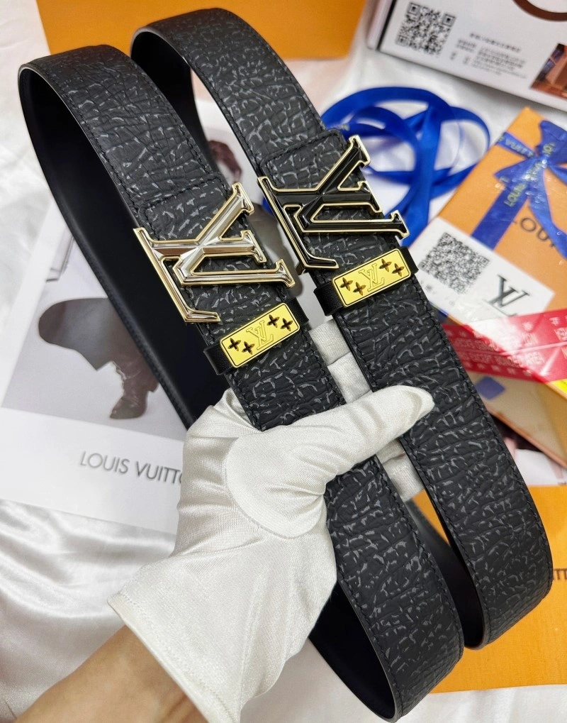 Compact Louis Vuitton Belts 297821