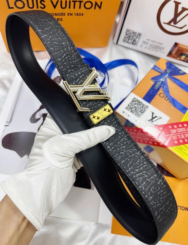 Compact Louis Vuitton Belts 297821