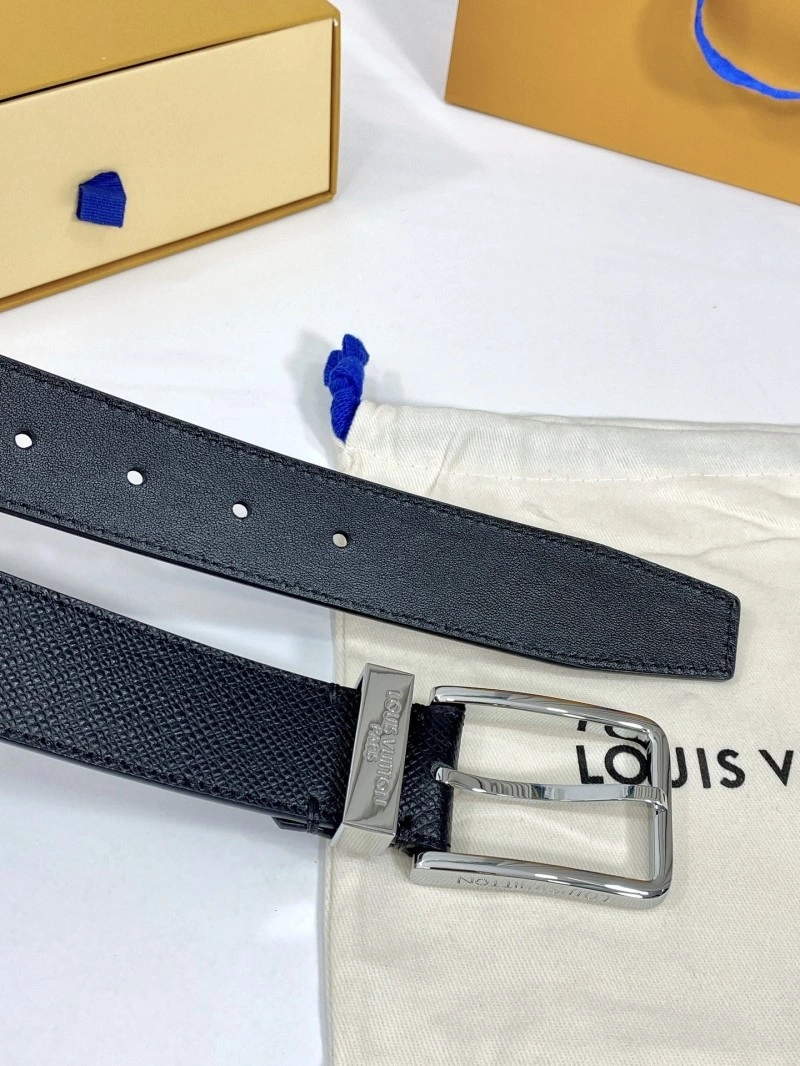 Louis Vuitton Belts UrbanChic 297843