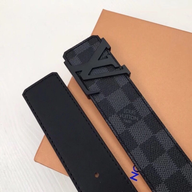 Louis Vuitton Belts UrbanChic 297829