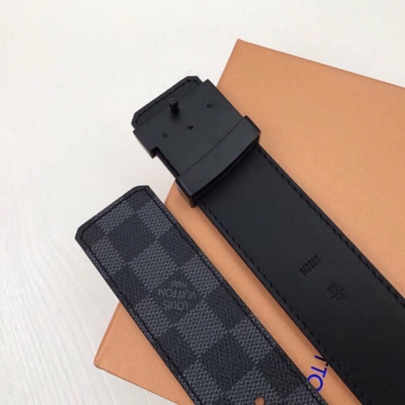 Louis Vuitton Belts UrbanChic 297829