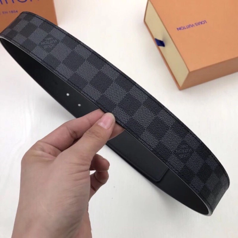 Louis Vuitton Belts Compact 297824