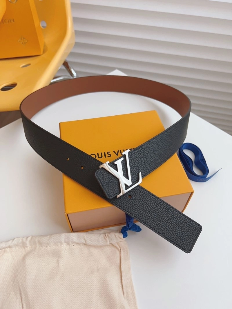 Minimalist Louis Vuitton Belts 297808