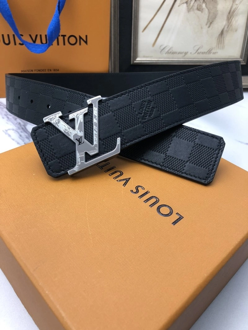 TechFriendly Louis Vuitton Belts 297793