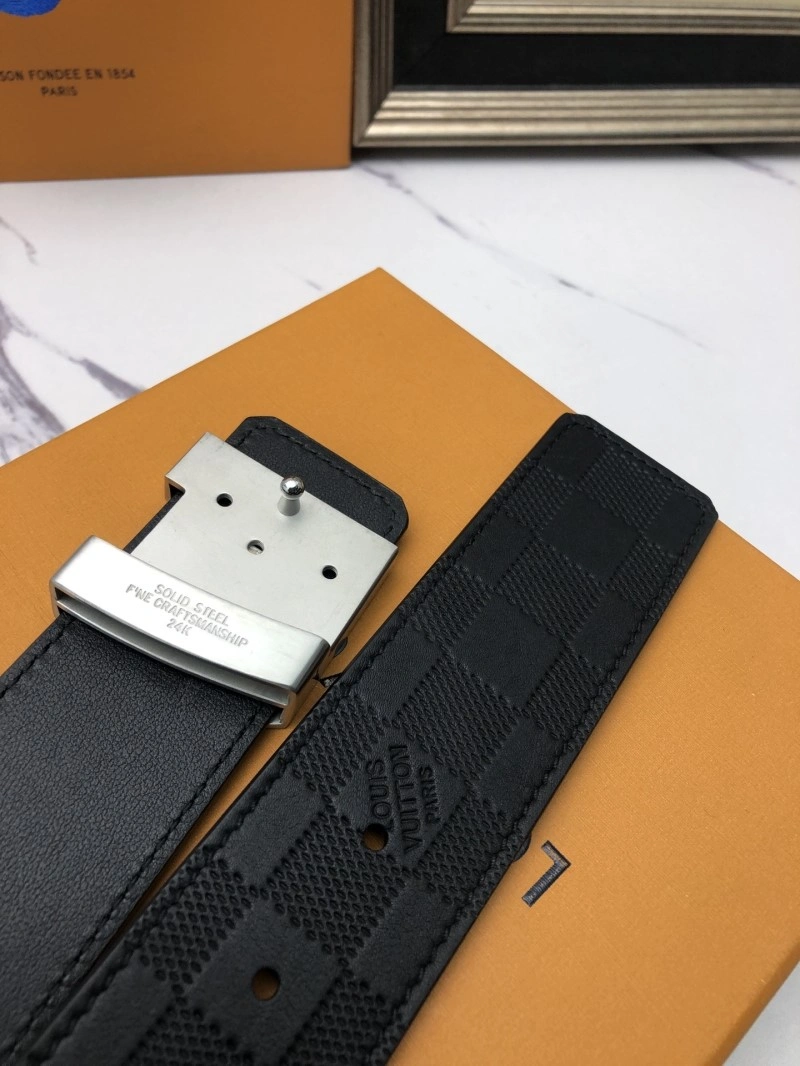 TechFriendly Louis Vuitton Belts 297793