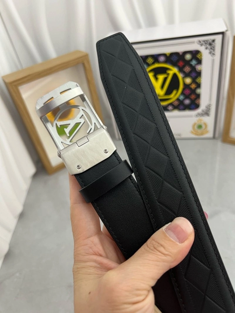 MultiPurpose Louis Vuitton Belts 297753