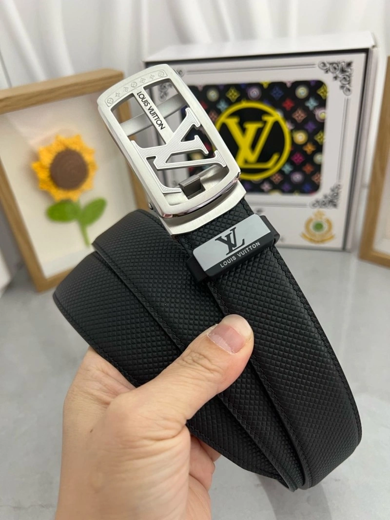 Louis Vuitton Belts Fashionable 297736