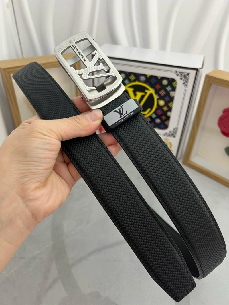 Louis Vuitton Belts Fashionable 297736