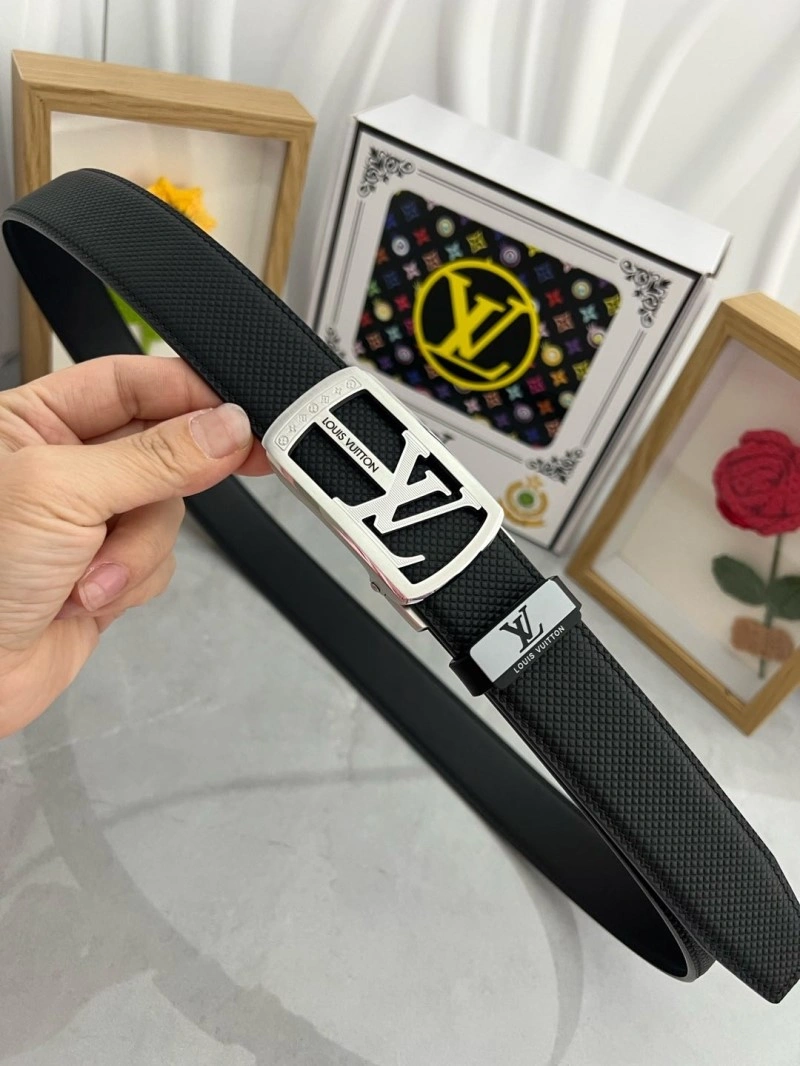 Louis Vuitton Belts Fashionable 297736
