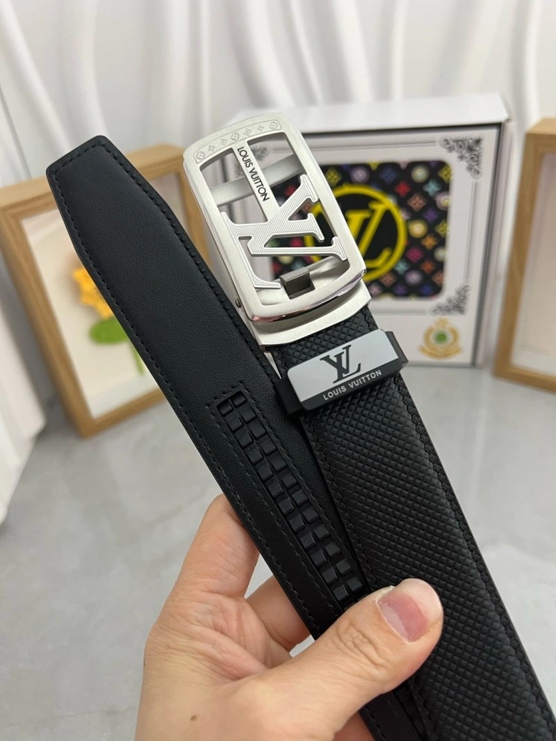 Louis Vuitton Belts Fashionable 297736