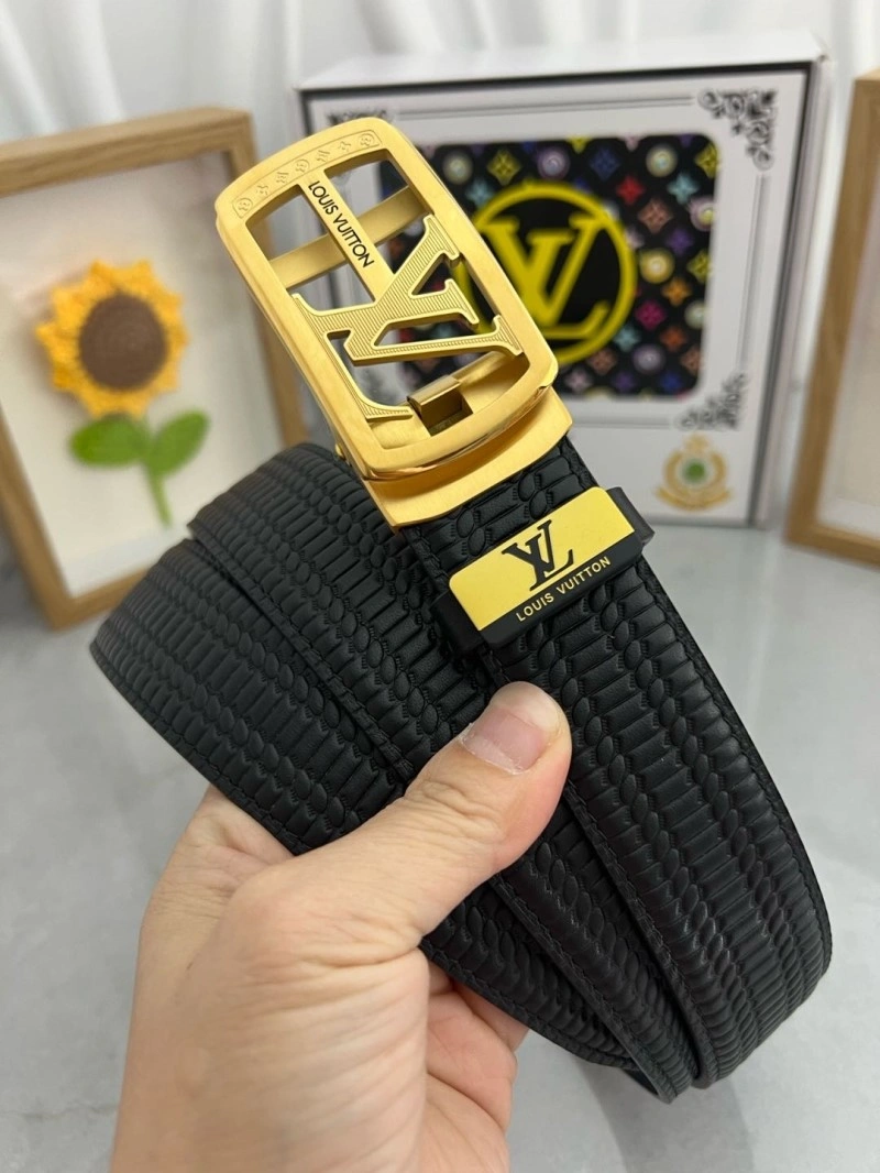 Functional Louis Vuitton Belts 297734