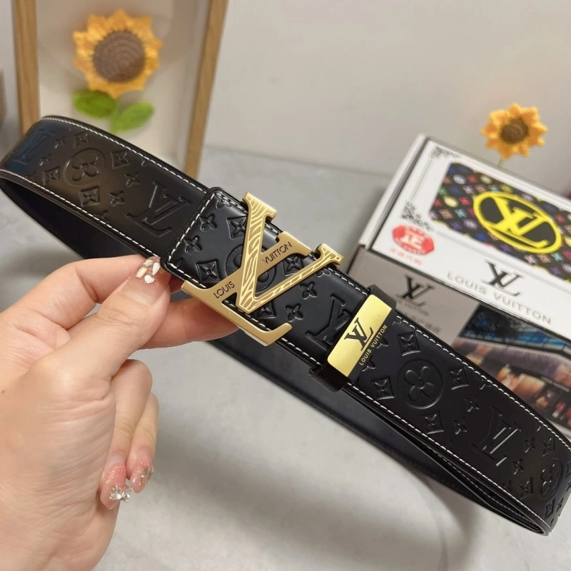 Modern Louis Vuitton Belts 297762