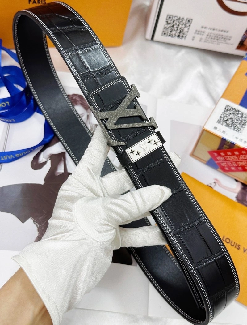 Unique Louis Vuitton Belts 297764