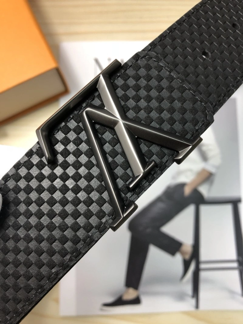 SmoothTexture Louis Vuitton Belts 297721