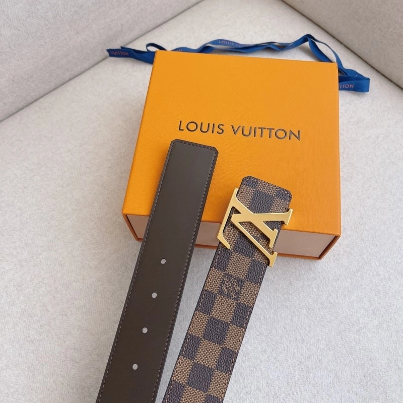 Louis Vuitton Belts ZipUp 297699