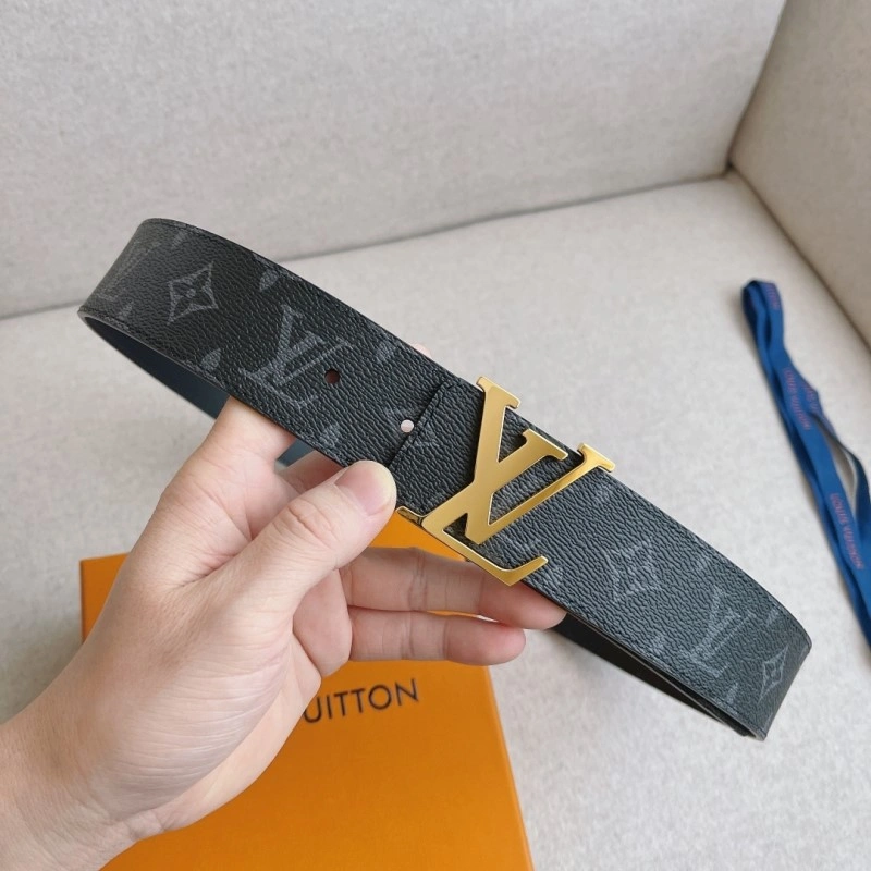 Lightweight Louis Vuitton Belts 297694