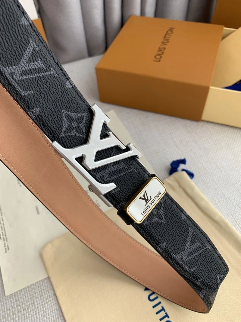 Functional Louis Vuitton Belts 297675