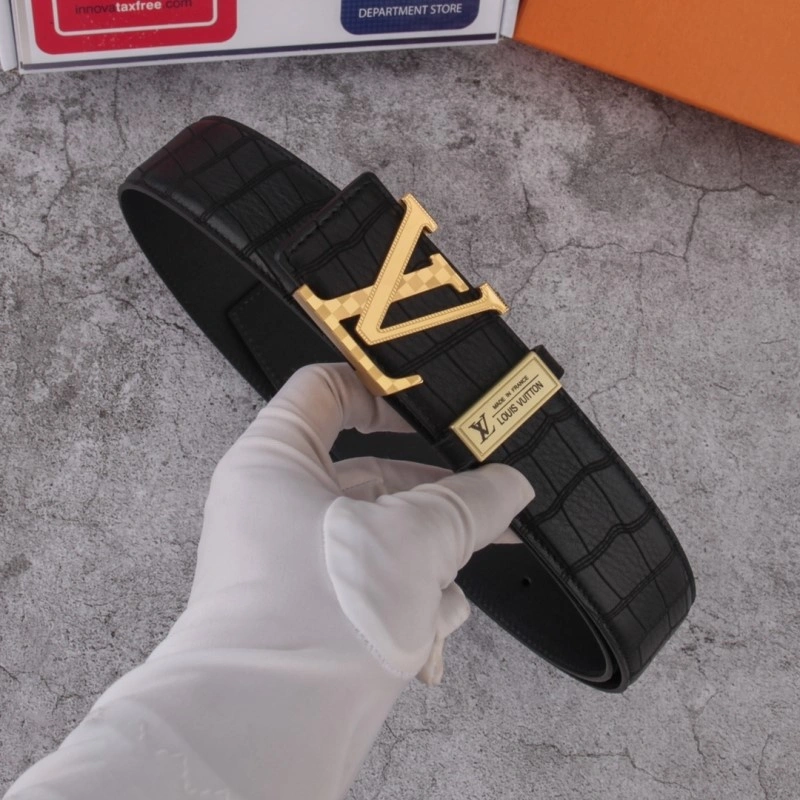 Versatile Louis Vuitton Belts 297674