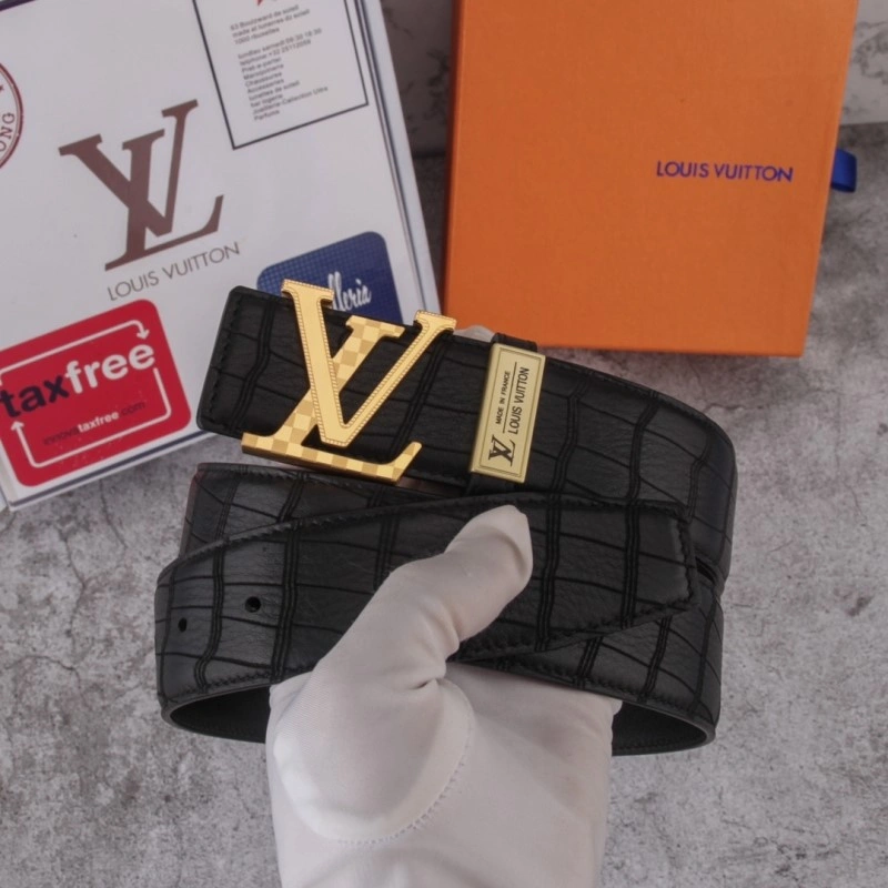 Versatile Louis Vuitton Belts 297674